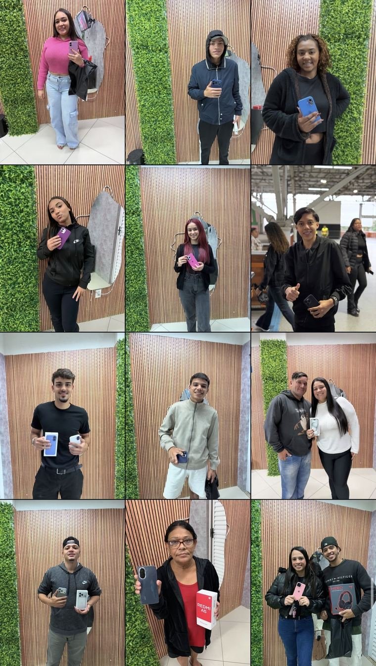 Clientes da Pub do Eletrônico com os aparelhos que compraram